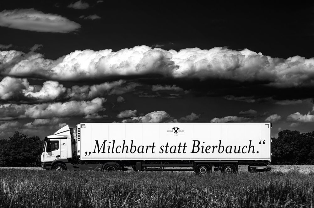 hemme_milch_truck-f4a49d7d.jpeg